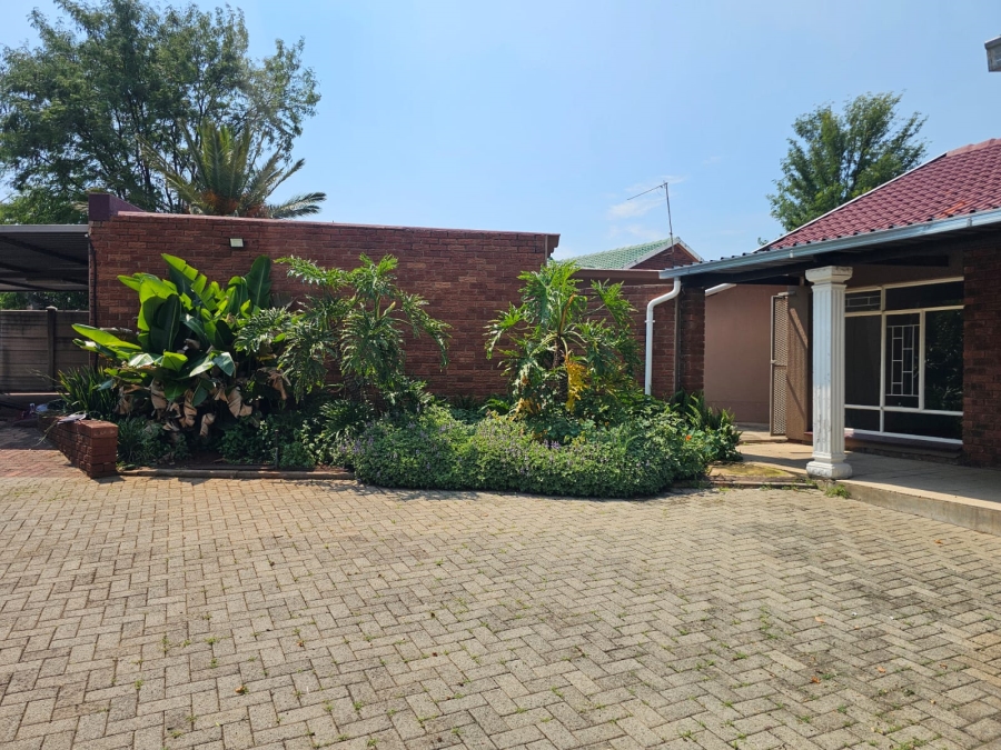 3 Bedroom Property for Sale in Sunset Park Mpumalanga