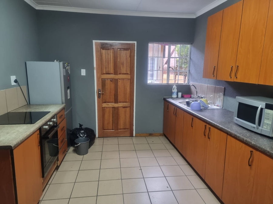 To Let 2 Bedroom Property for Rent in Secunda Mpumalanga