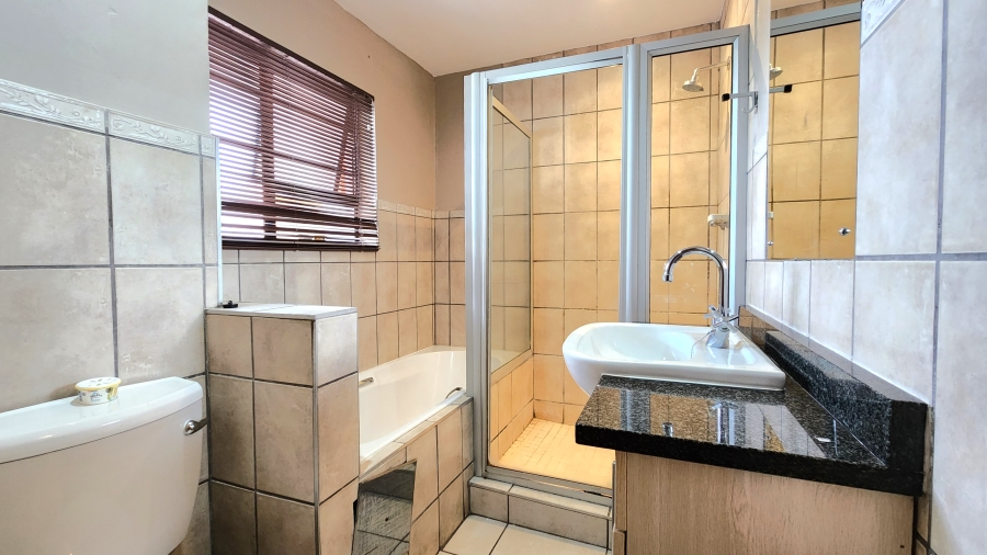 To Let 1 Bedroom Property for Rent in Nelspruit Mpumalanga