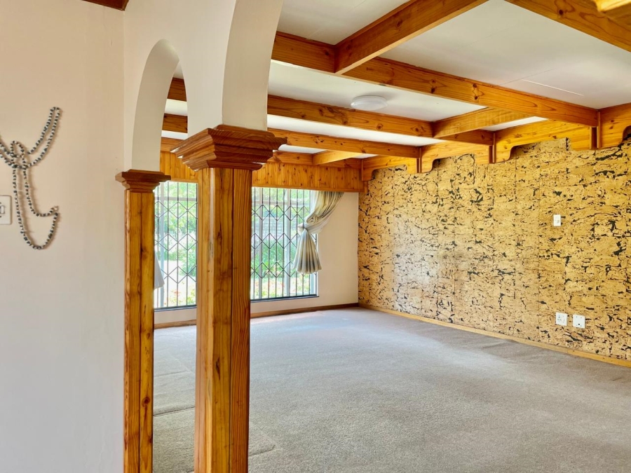 4 Bedroom Property for Sale in Secunda Mpumalanga