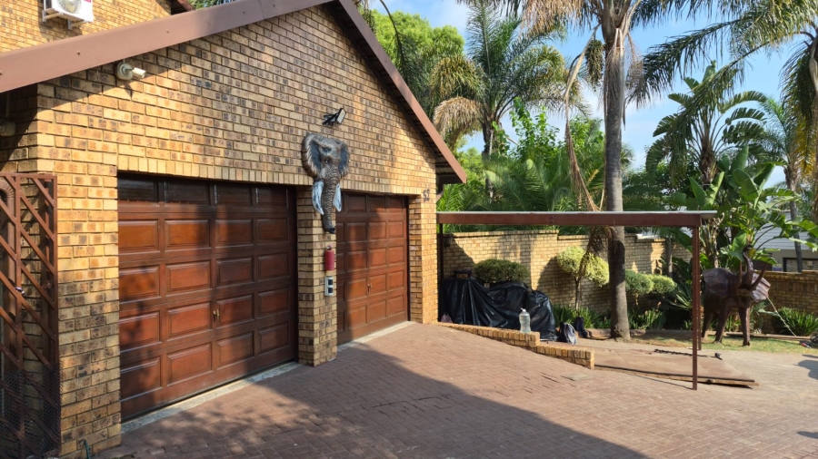 4 Bedroom Property for Sale in Die Heuwel Mpumalanga