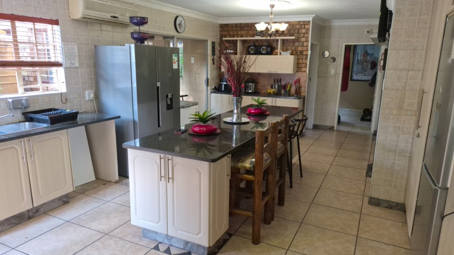 4 Bedroom Property for Sale in Die Heuwel Mpumalanga