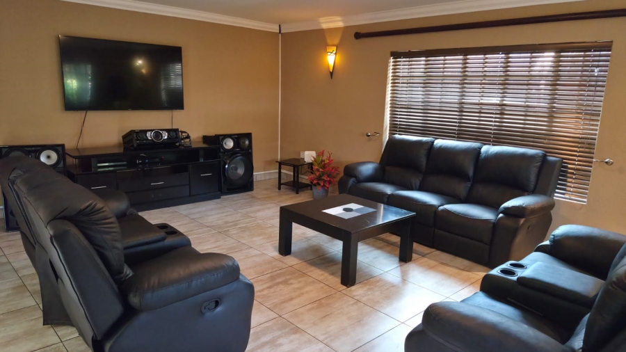 4 Bedroom Property for Sale in Die Heuwel Mpumalanga