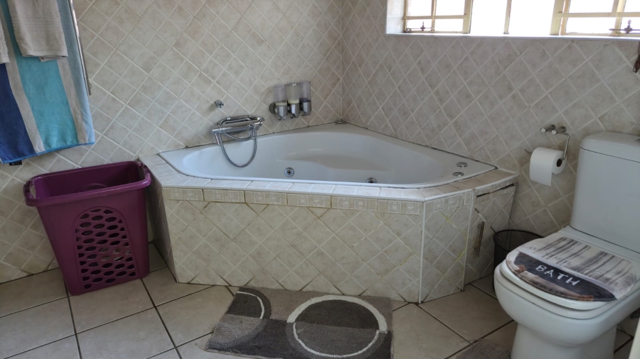 4 Bedroom Property for Sale in Die Heuwel Mpumalanga