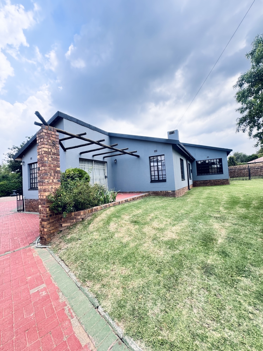 4 Bedroom Property for Sale in Ben Fleur Mpumalanga