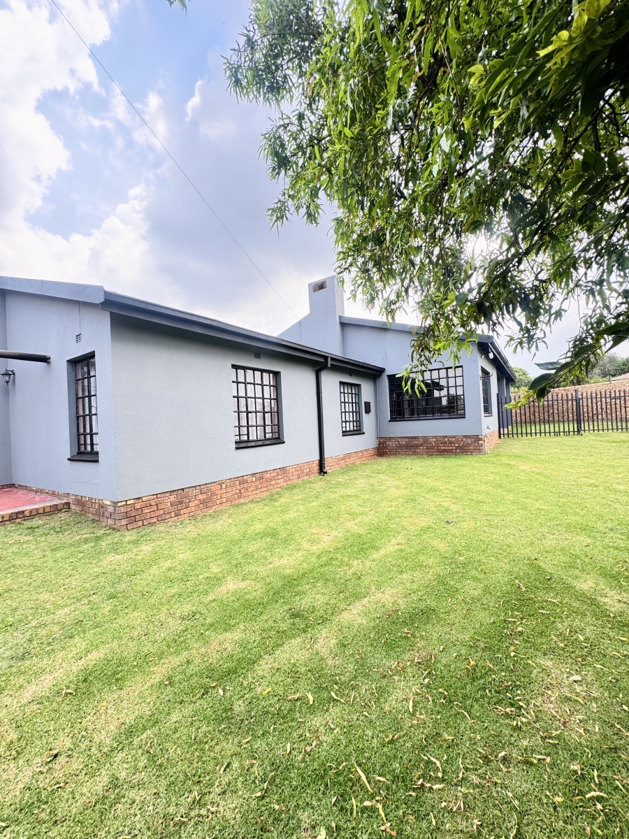 4 Bedroom Property for Sale in Ben Fleur Mpumalanga