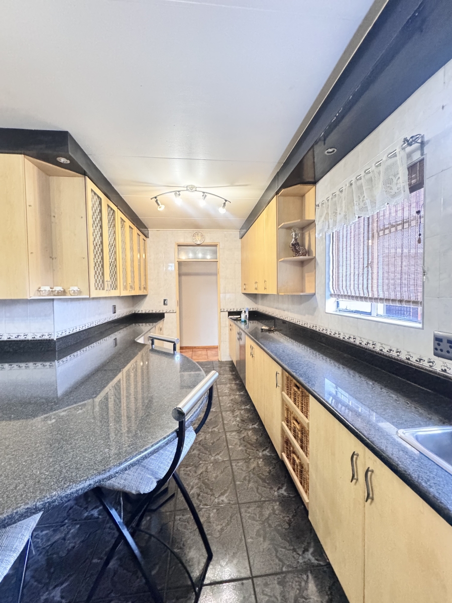 4 Bedroom Property for Sale in Ben Fleur Mpumalanga