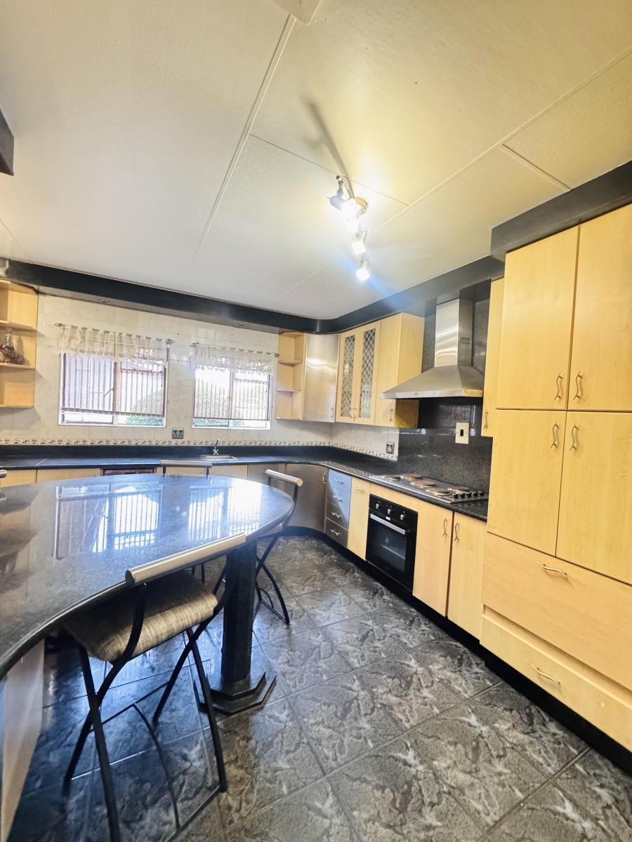 4 Bedroom Property for Sale in Ben Fleur Mpumalanga