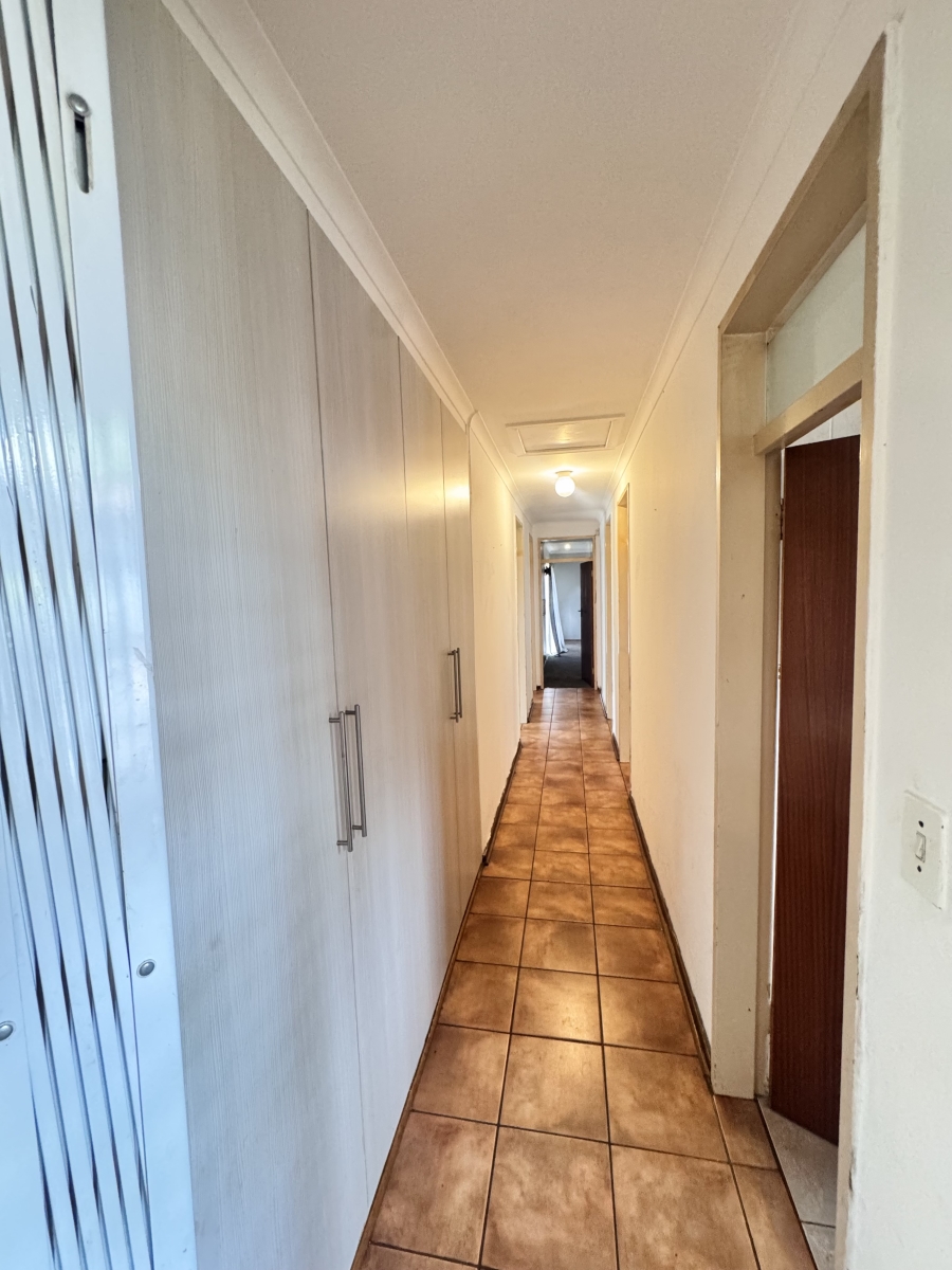 4 Bedroom Property for Sale in Ben Fleur Mpumalanga