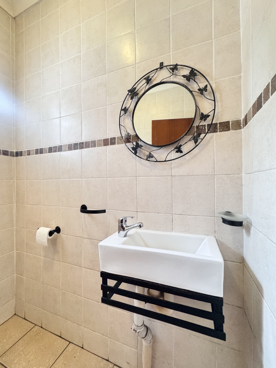 4 Bedroom Property for Sale in Ben Fleur Mpumalanga