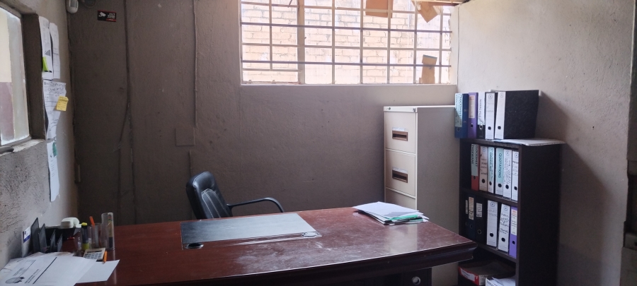 Commercial Property for Sale in Sonheuwel Mpumalanga