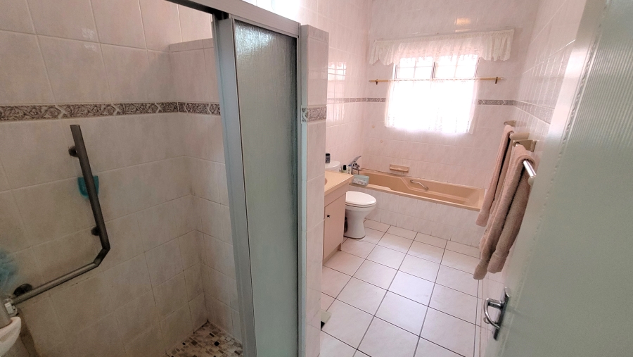 3 Bedroom Property for Sale in West Acres Mpumalanga