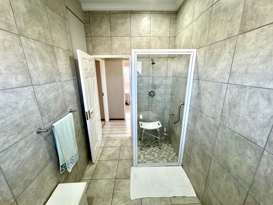 2 Bedroom Property for Sale in Terra Nova Mpumalanga