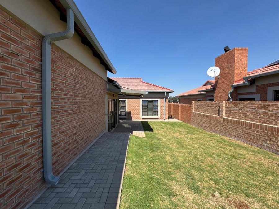2 Bedroom Property for Sale in Terra Nova Mpumalanga