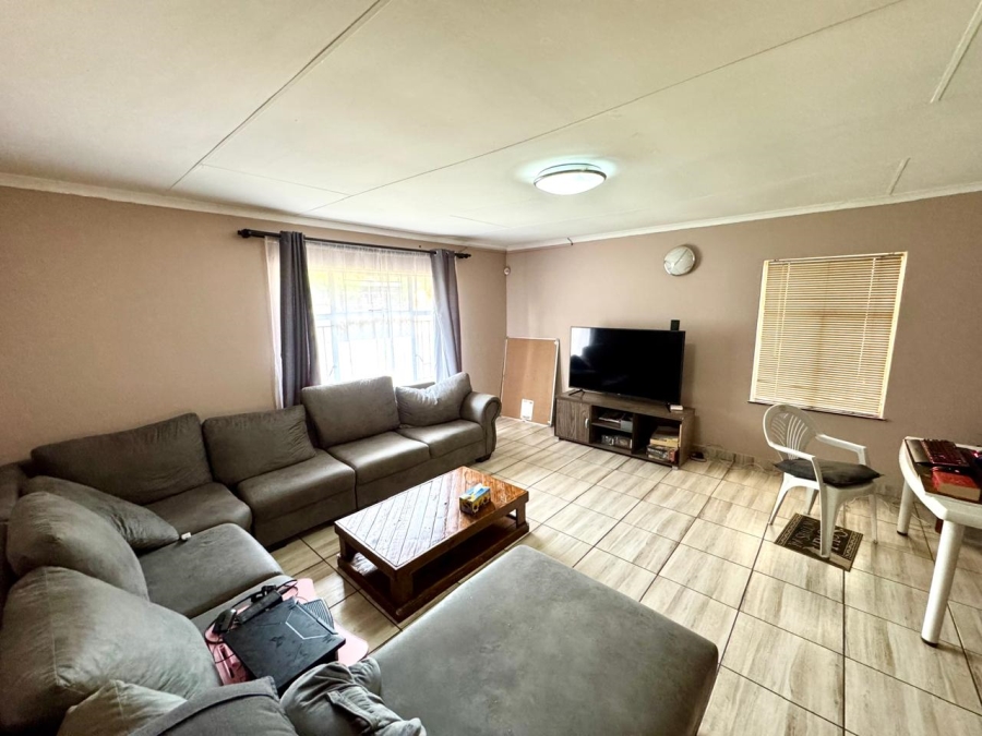 3 Bedroom Property for Sale in Secunda Mpumalanga