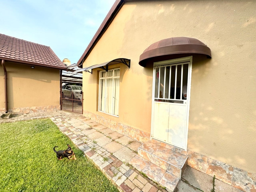 3 Bedroom Property for Sale in Secunda Mpumalanga