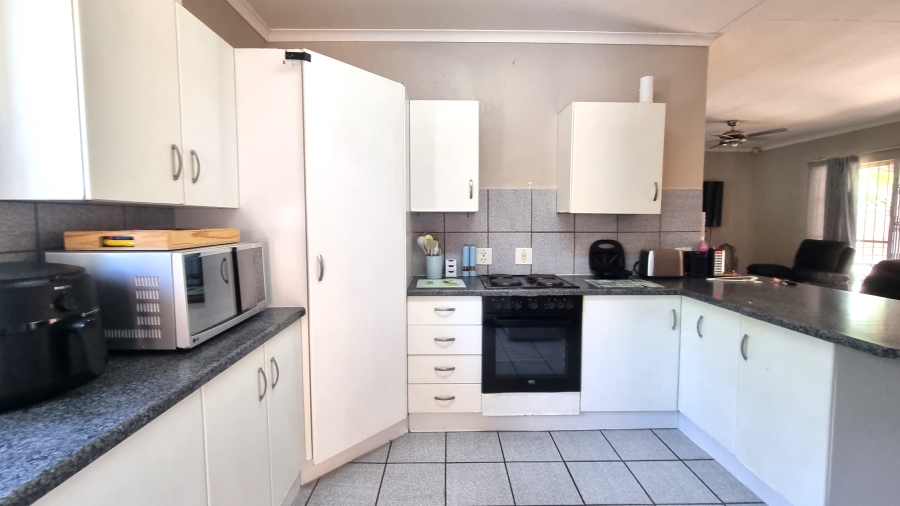 3 Bedroom Property for Sale in Nelspruit Ext 22 Mpumalanga