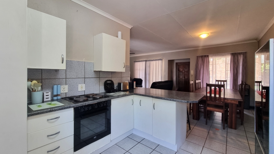 3 Bedroom Property for Sale in Nelspruit Ext 22 Mpumalanga