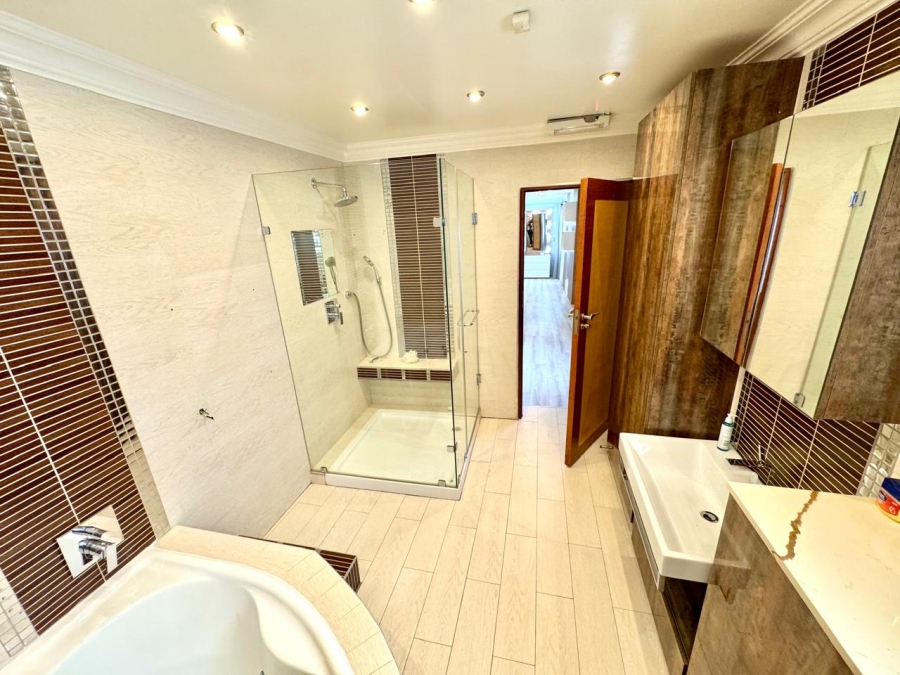 4 Bedroom Property for Sale in Kinross Mpumalanga