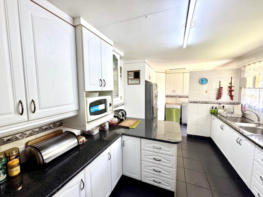 4 Bedroom Property for Sale in Noordrand Mpumalanga