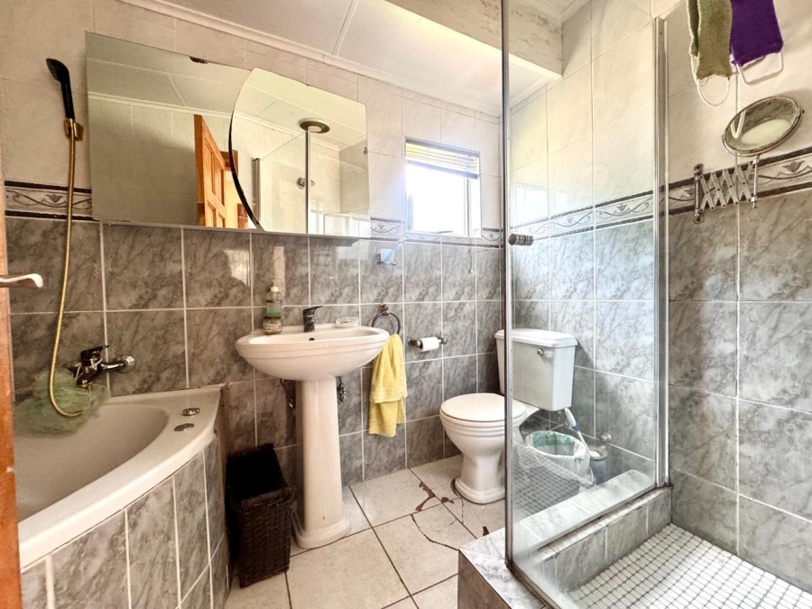 4 Bedroom Property for Sale in Noordrand Mpumalanga