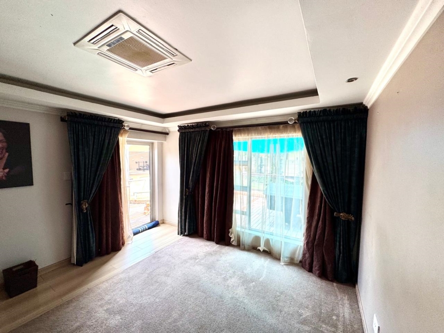 4 Bedroom Property for Sale in Noordrand Mpumalanga