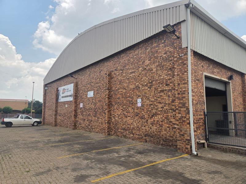To Let commercial Property for Rent in Witbank Ext 16 Mpumalanga