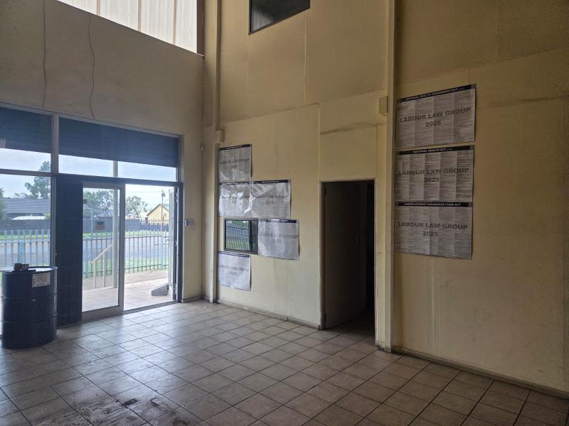 To Let commercial Property for Rent in Witbank Ext 16 Mpumalanga