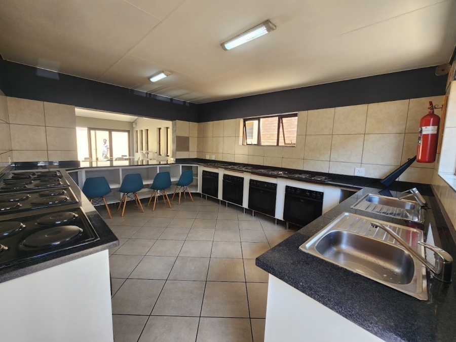 87 Bedroom Property for Sale in West Acres Mpumalanga