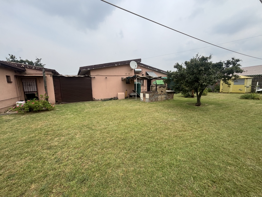 3 Bedroom Property for Sale in Witbank Ext 8 Mpumalanga