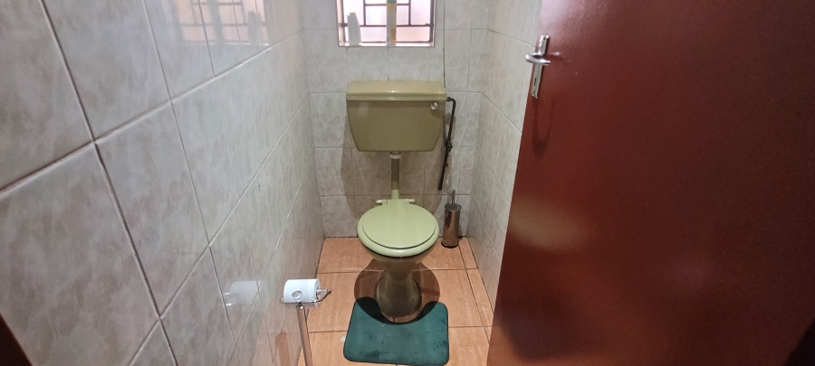 3 Bedroom Property for Sale in Mhluzi Mpumalanga