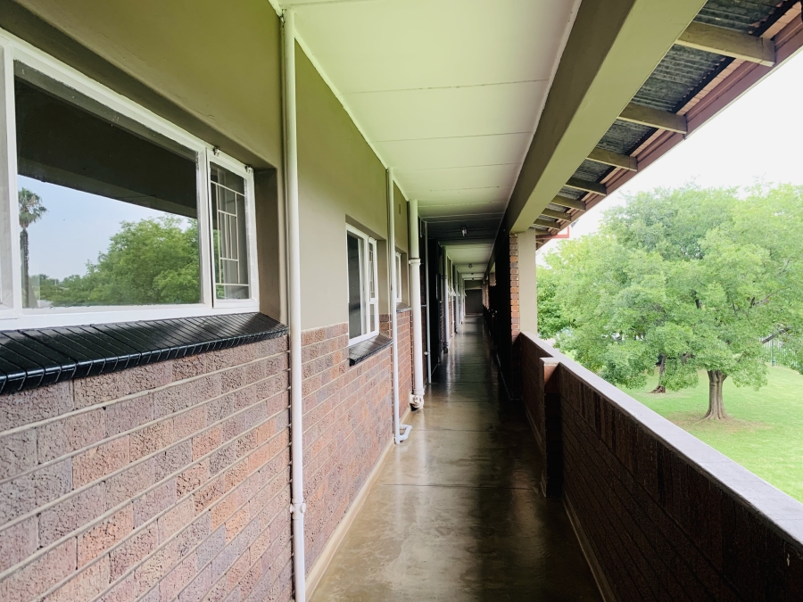 To Let 3 Bedroom Property for Rent in Middelburg Central Mpumalanga