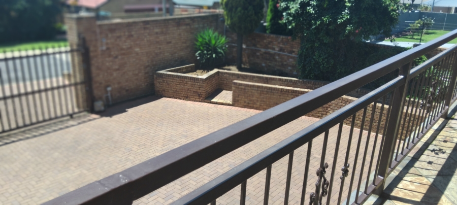 4 Bedroom Property for Sale in Reyno Ridge Mpumalanga