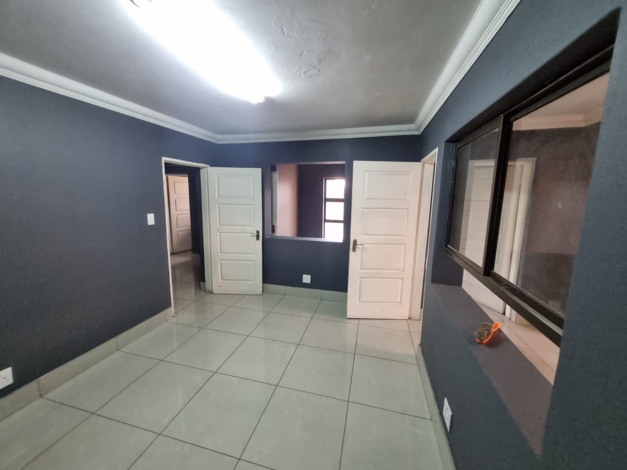 To Let commercial Property for Rent in SAE Business Park Mpumalanga