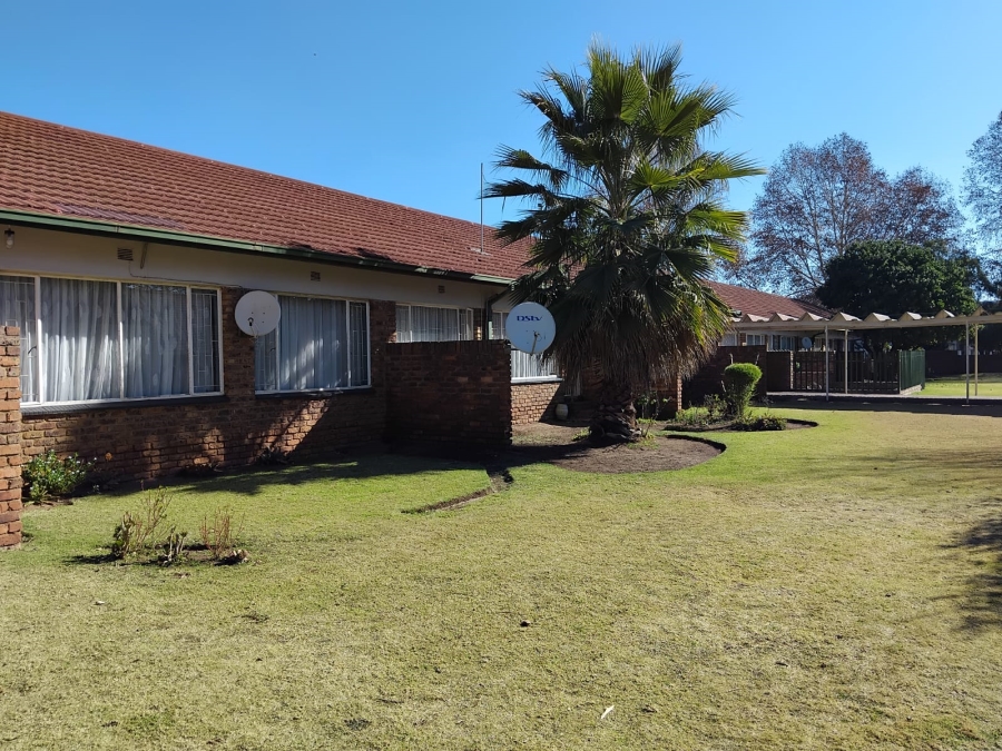 2 Bedroom Property for Sale in Middelburg Central Mpumalanga
