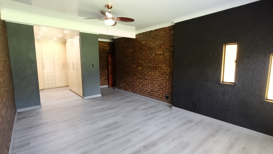 3 Bedroom Property for Sale in Reyno Ridge Mpumalanga