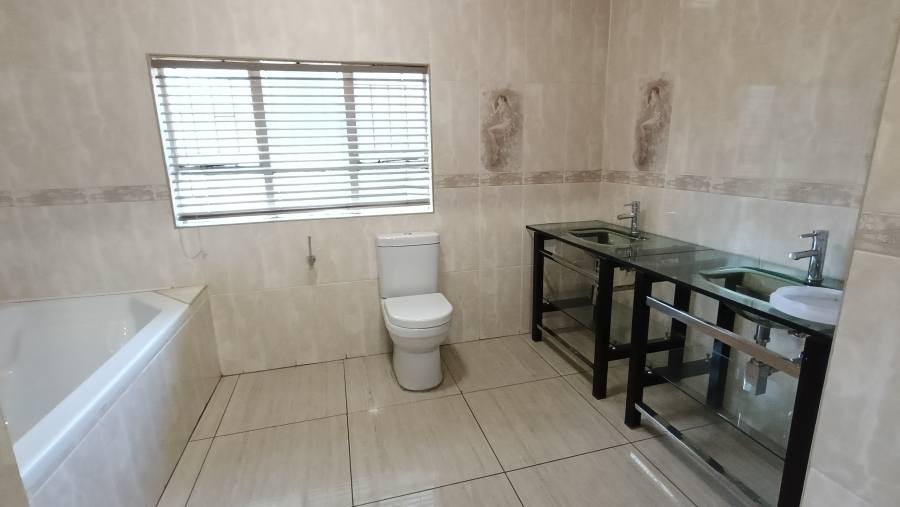 3 Bedroom Property for Sale in Reyno Ridge Mpumalanga