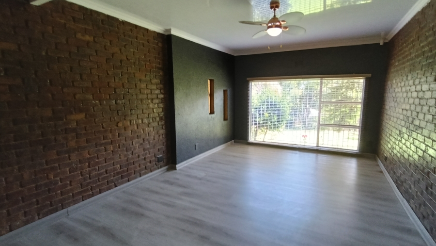 3 Bedroom Property for Sale in Reyno Ridge Mpumalanga