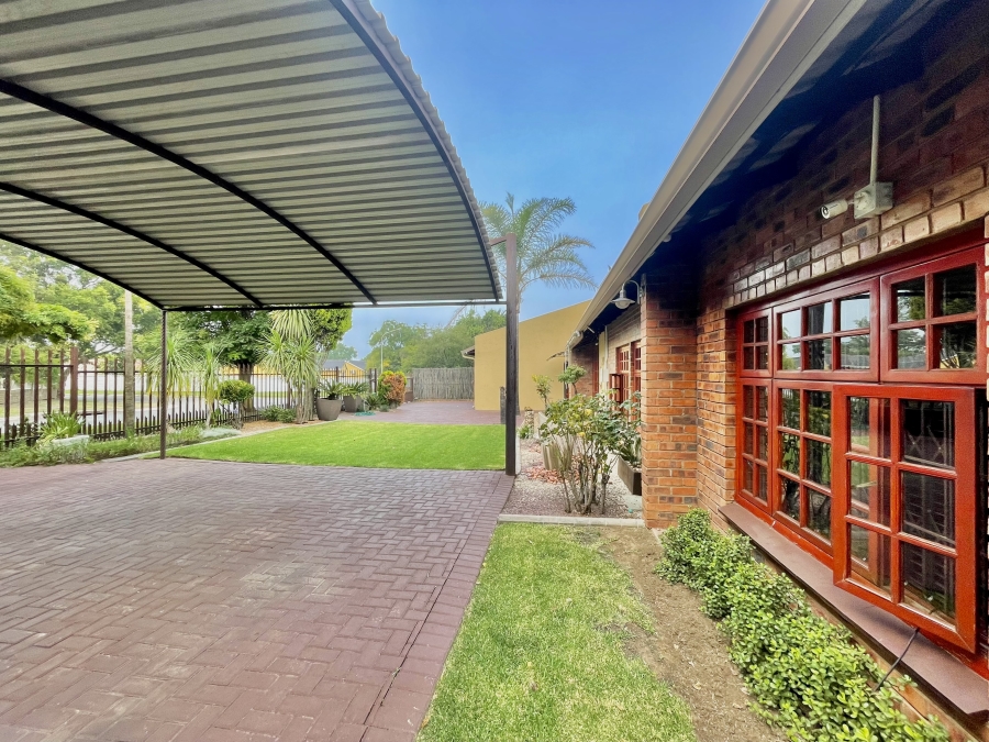 4 Bedroom Property for Sale in Secunda Mpumalanga