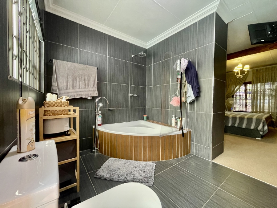 4 Bedroom Property for Sale in Secunda Mpumalanga