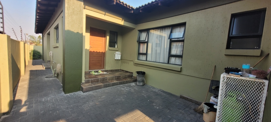 4 Bedroom Property for Sale in Aerorand Mpumalanga