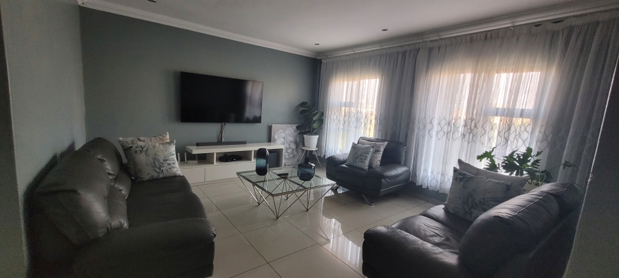 4 Bedroom Property for Sale in Aerorand Mpumalanga