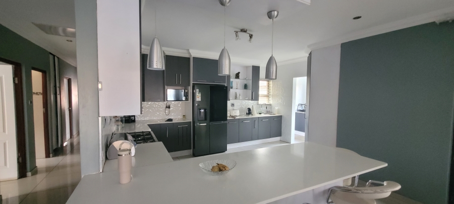 4 Bedroom Property for Sale in Aerorand Mpumalanga