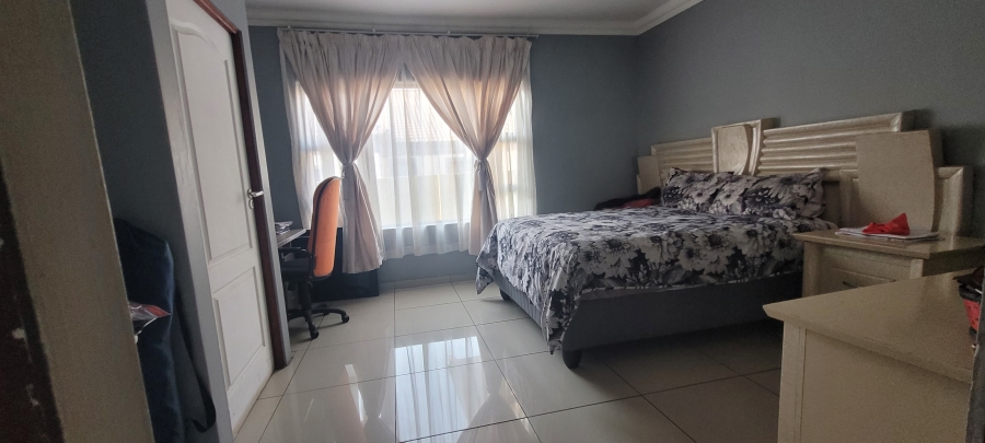 4 Bedroom Property for Sale in Aerorand Mpumalanga