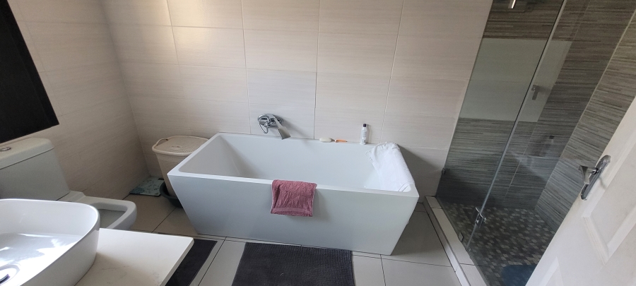 4 Bedroom Property for Sale in Aerorand Mpumalanga