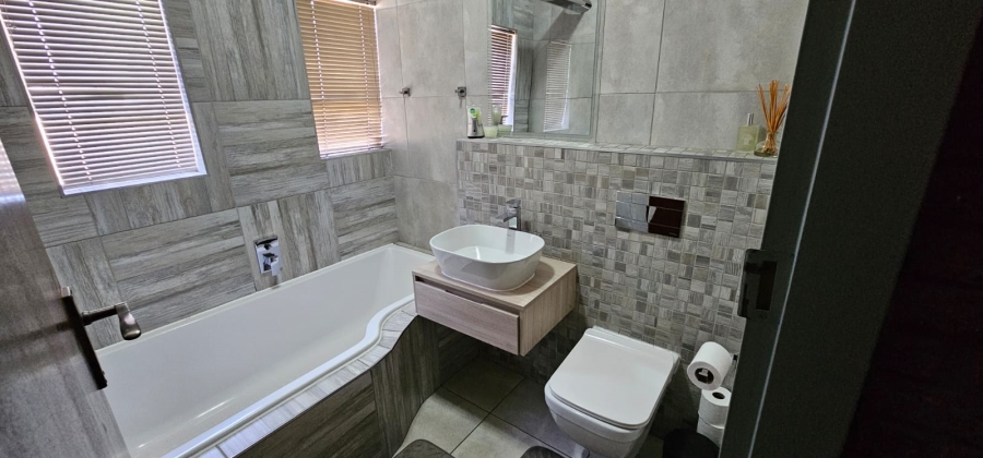 3 Bedroom Property for Sale in Del Judor Mpumalanga