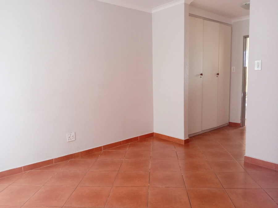 To Let 3 Bedroom Property for Rent in Noordrand Mpumalanga