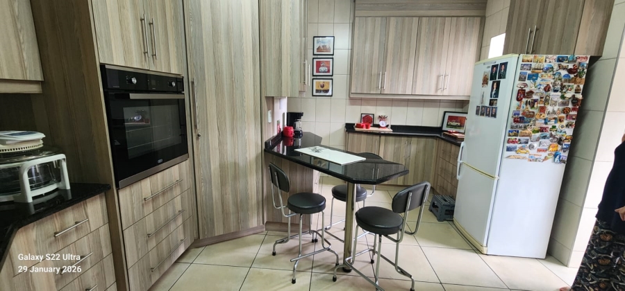 3 Bedroom Property for Sale in Standerton Mpumalanga