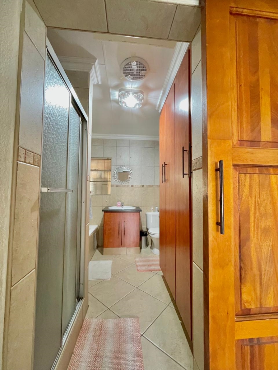 3 Bedroom Property for Sale in Sunset Park Mpumalanga