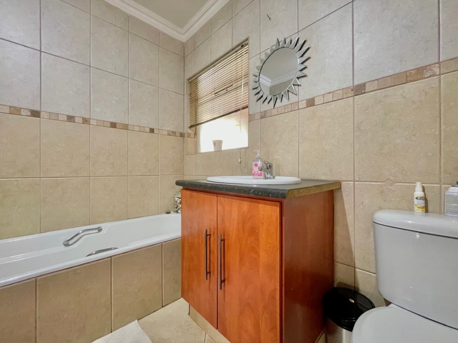 3 Bedroom Property for Sale in Sunset Park Mpumalanga